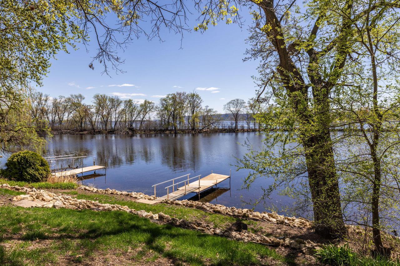 W7985 County Road ZB