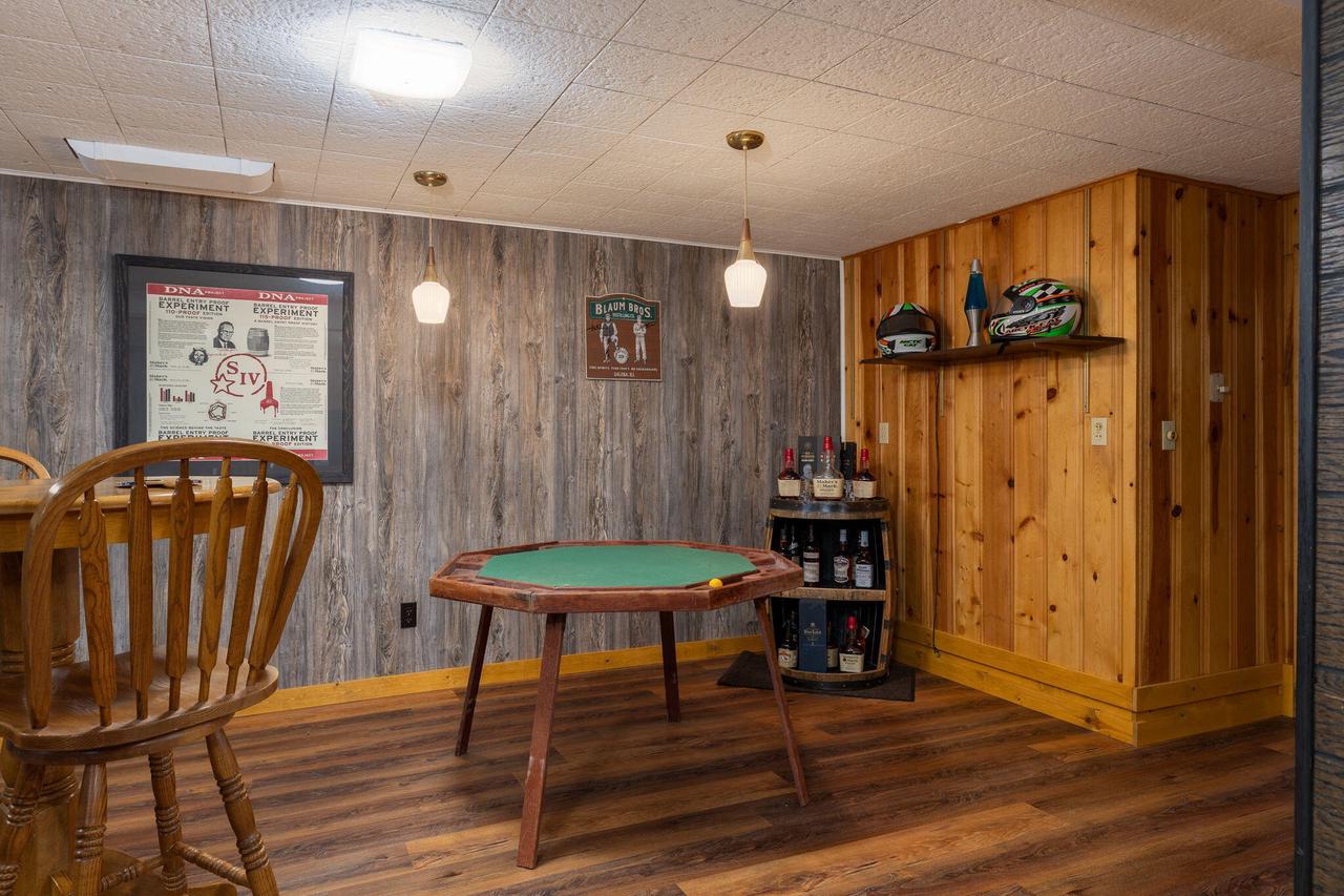 W7985 County Road ZB