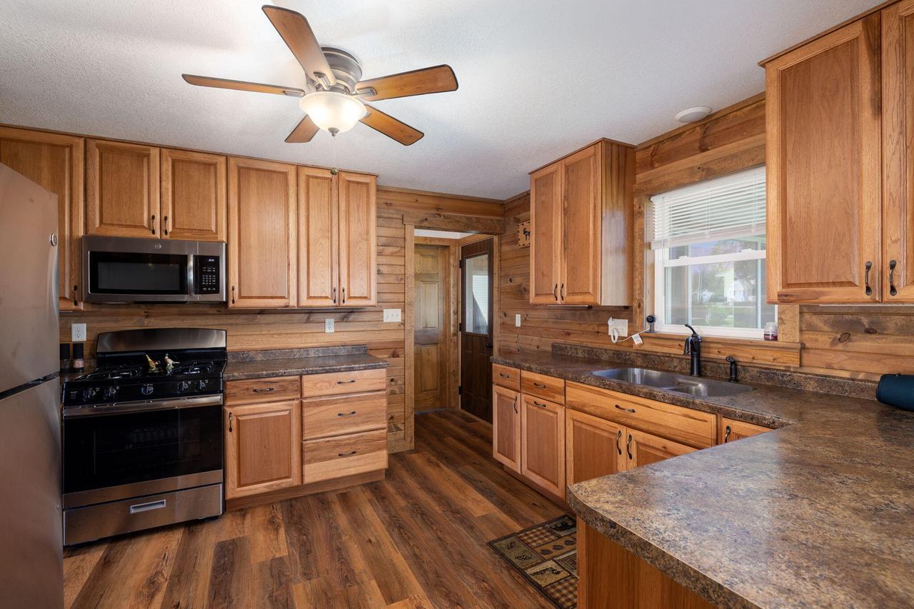 W7985 County Road ZB