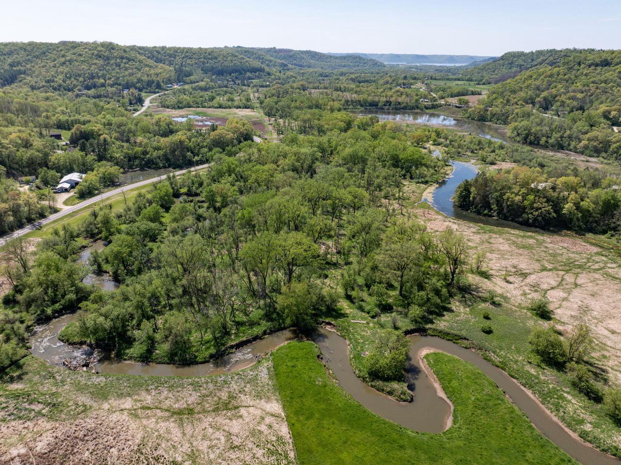 W229 Cedar Meadow ROAD