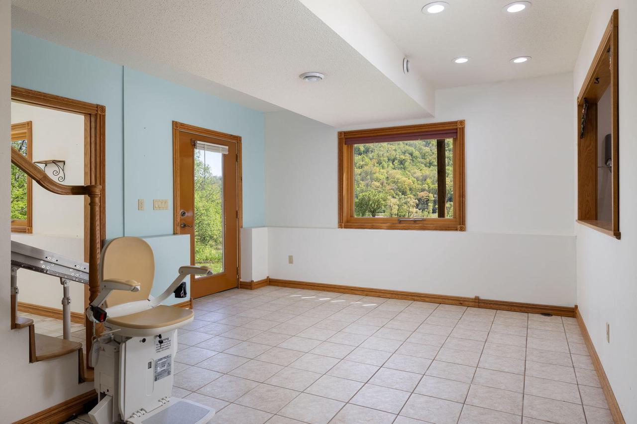 W229 Cedar Meadow ROAD