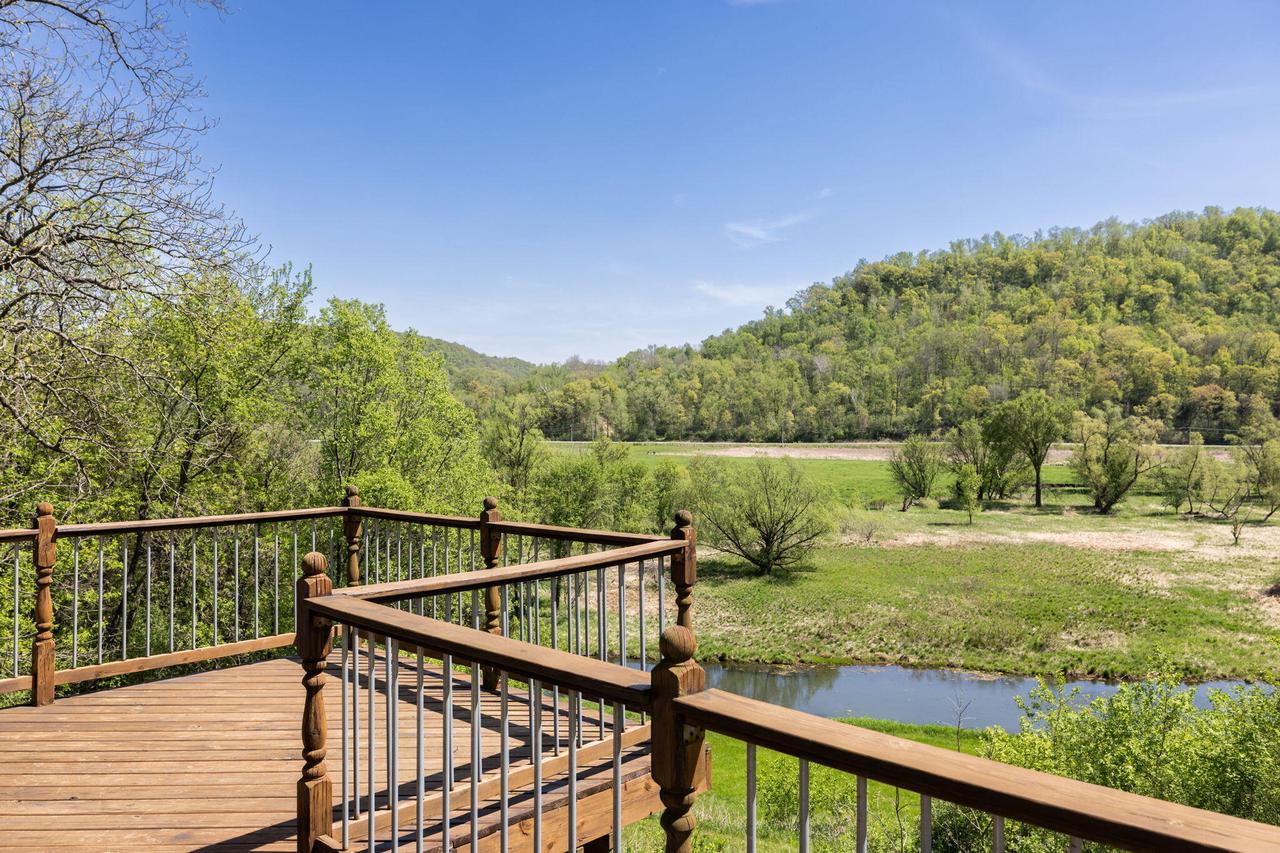 W229 Cedar Meadow ROAD