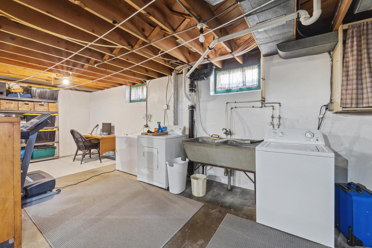 339 22ND STREET SOUTH South