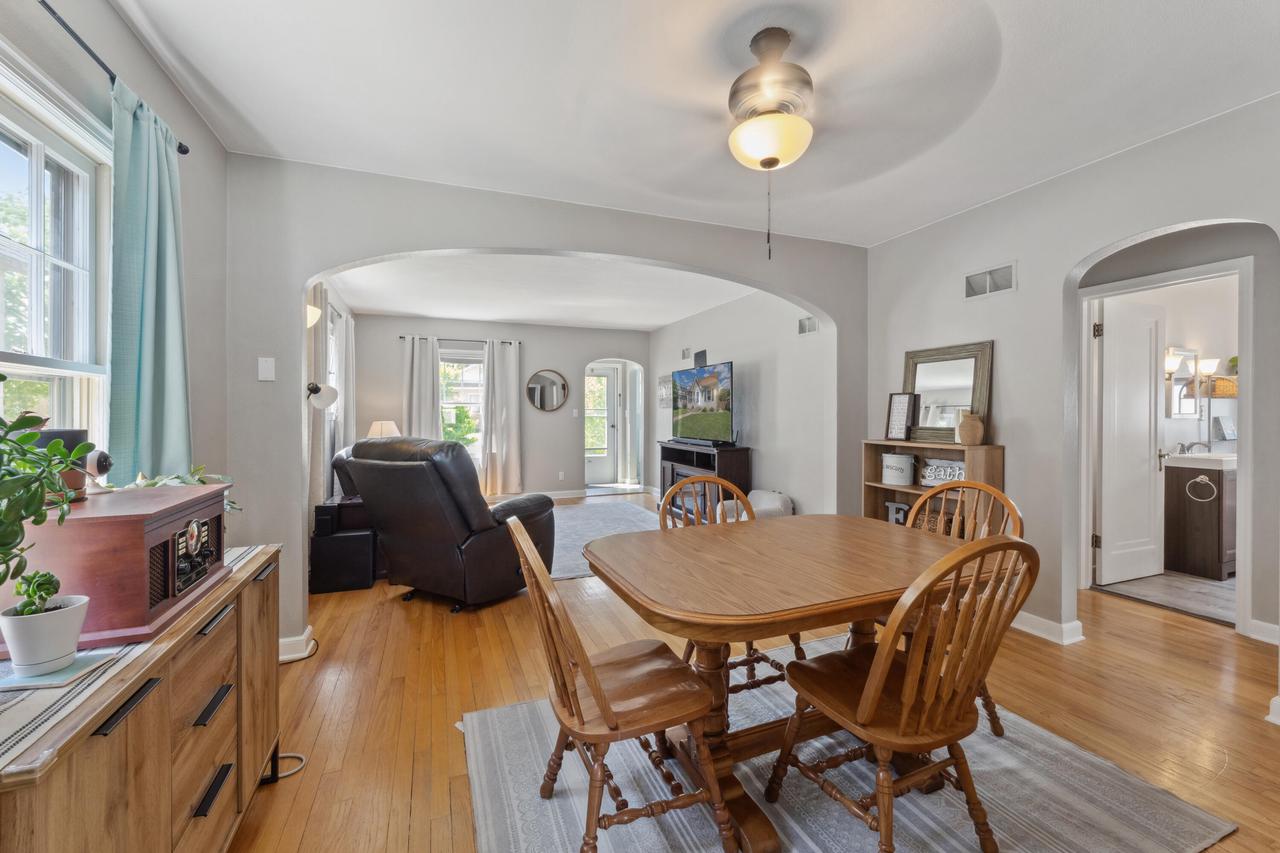 339 22ND STREET SOUTH South