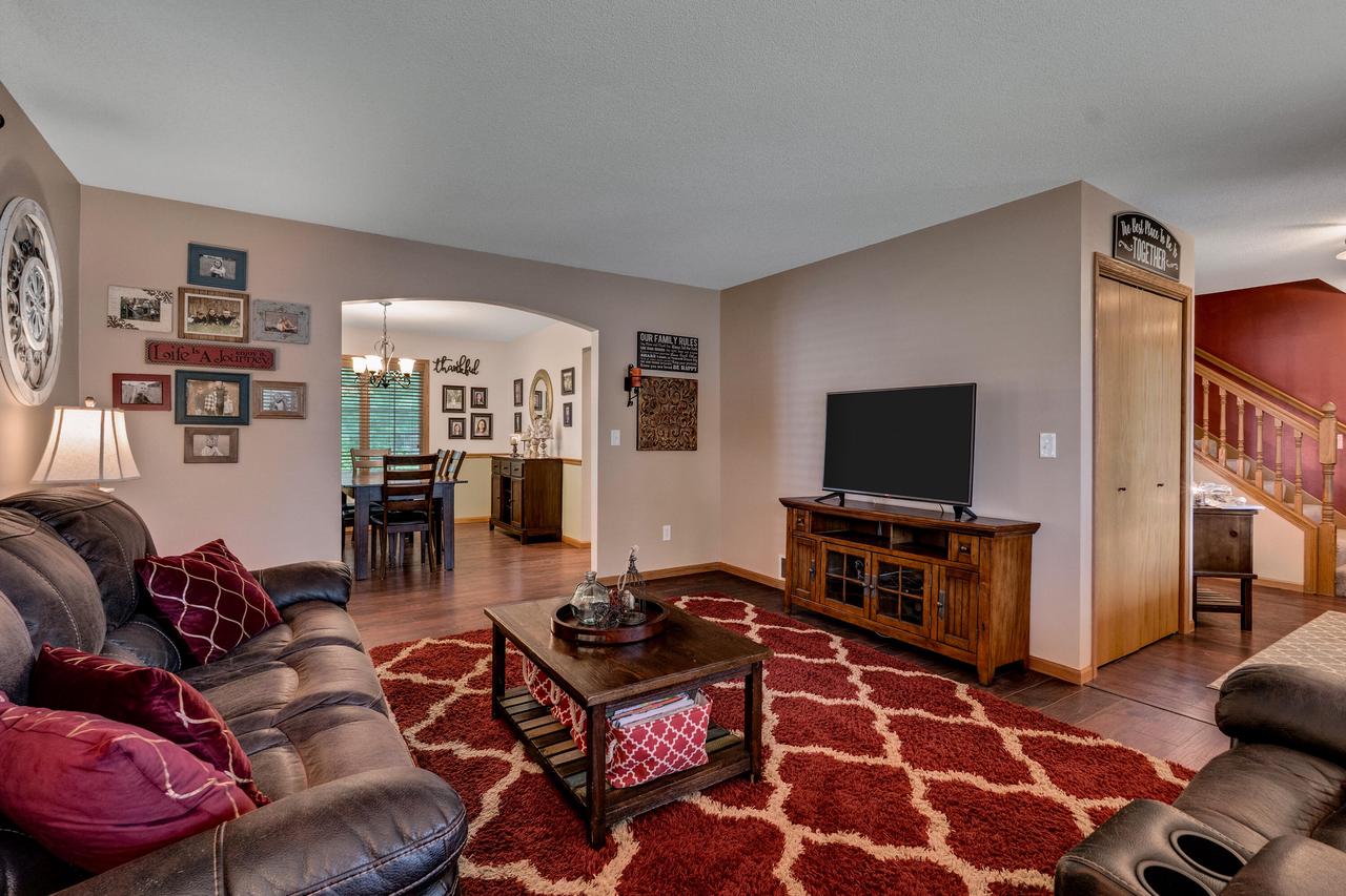 1022 Westview Circle DRIVE