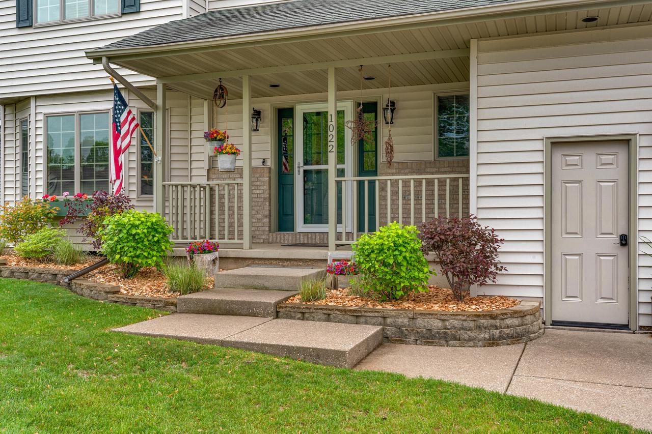 1022 Westview Circle DRIVE