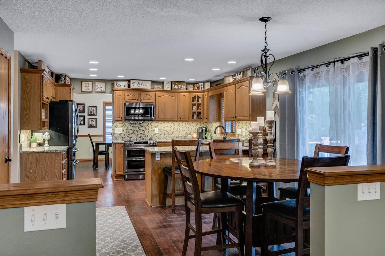 1022 Westview Circle DRIVE