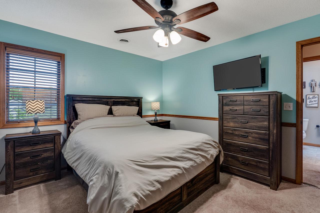 1022 Westview Circle DRIVE