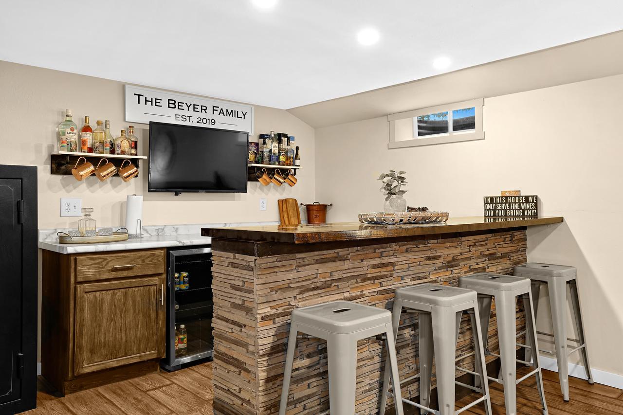 W2381 Evans Dwyer ROAD