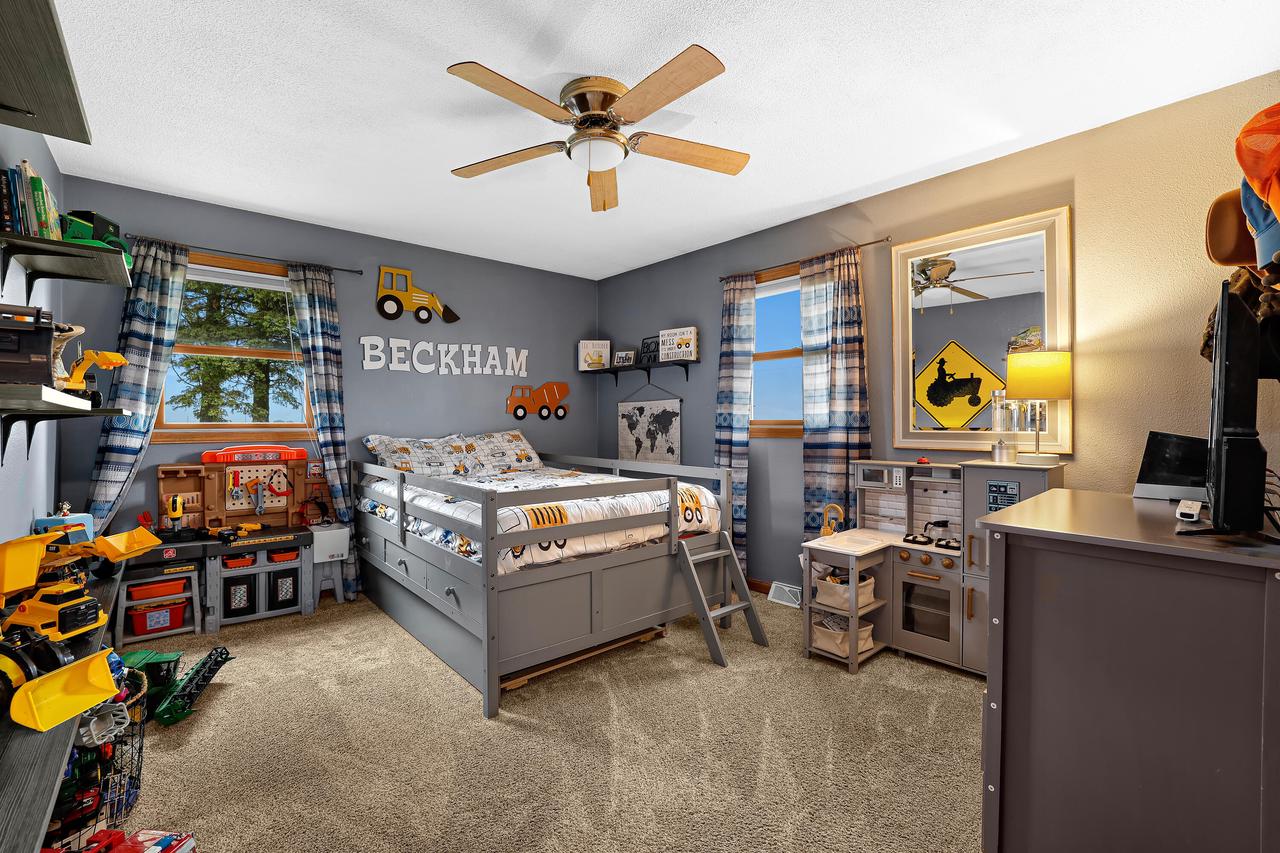 W2381 Evans Dwyer ROAD