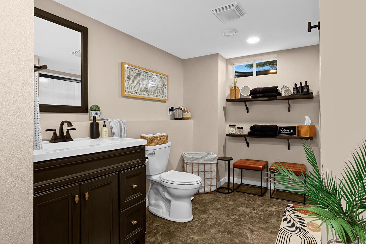 W2381 Evans Dwyer ROAD