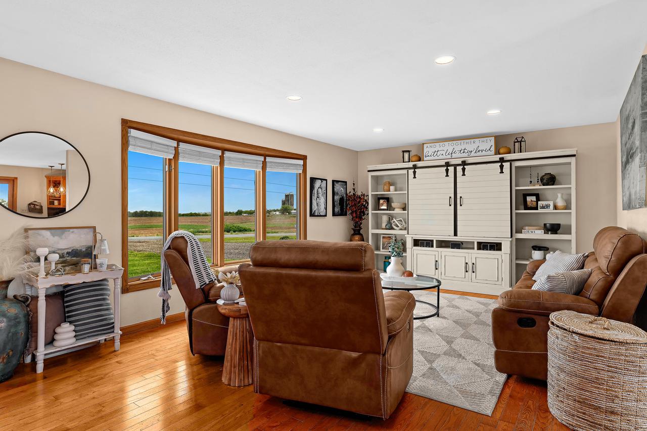 W2381 Evans Dwyer ROAD