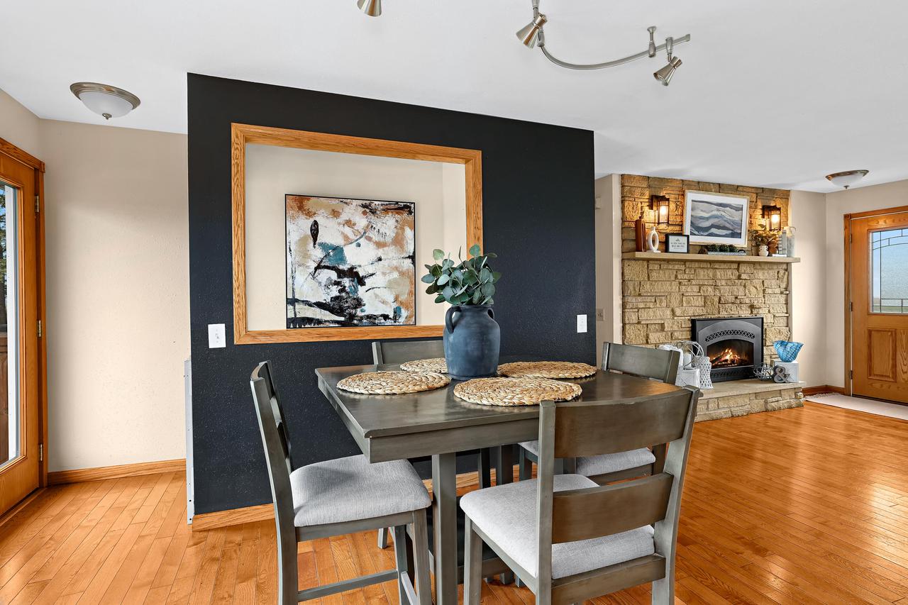 W2381 Evans Dwyer ROAD