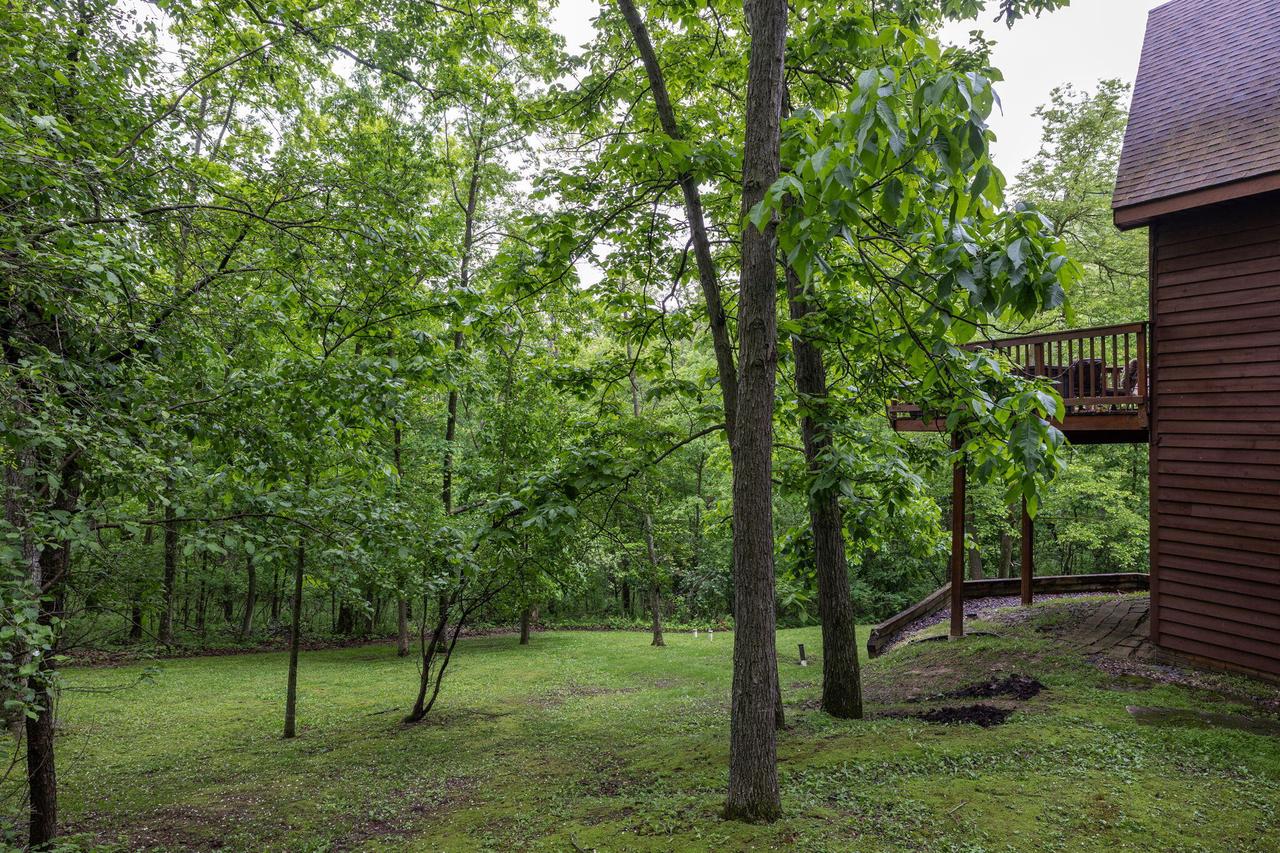 N1440 Red Oaks DRIVE