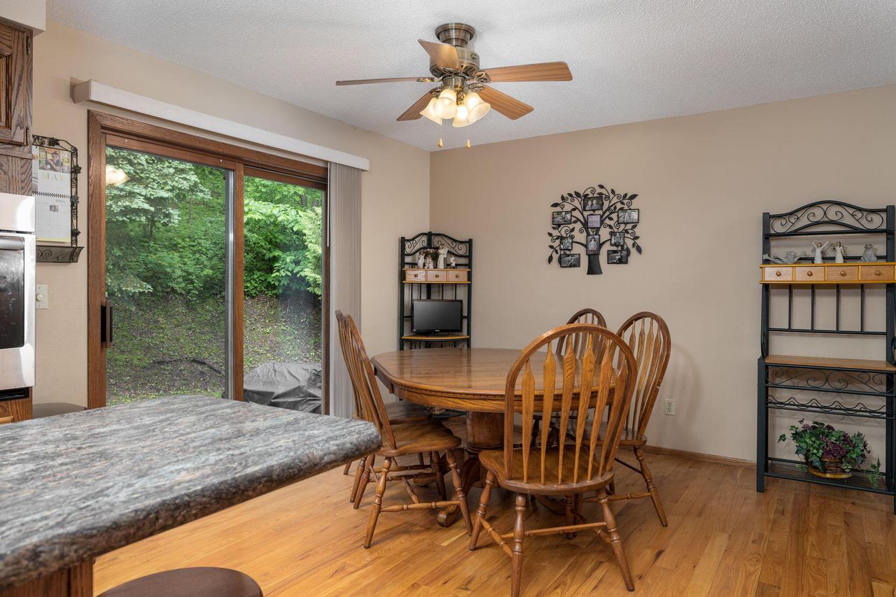 N1440 Red Oaks DRIVE