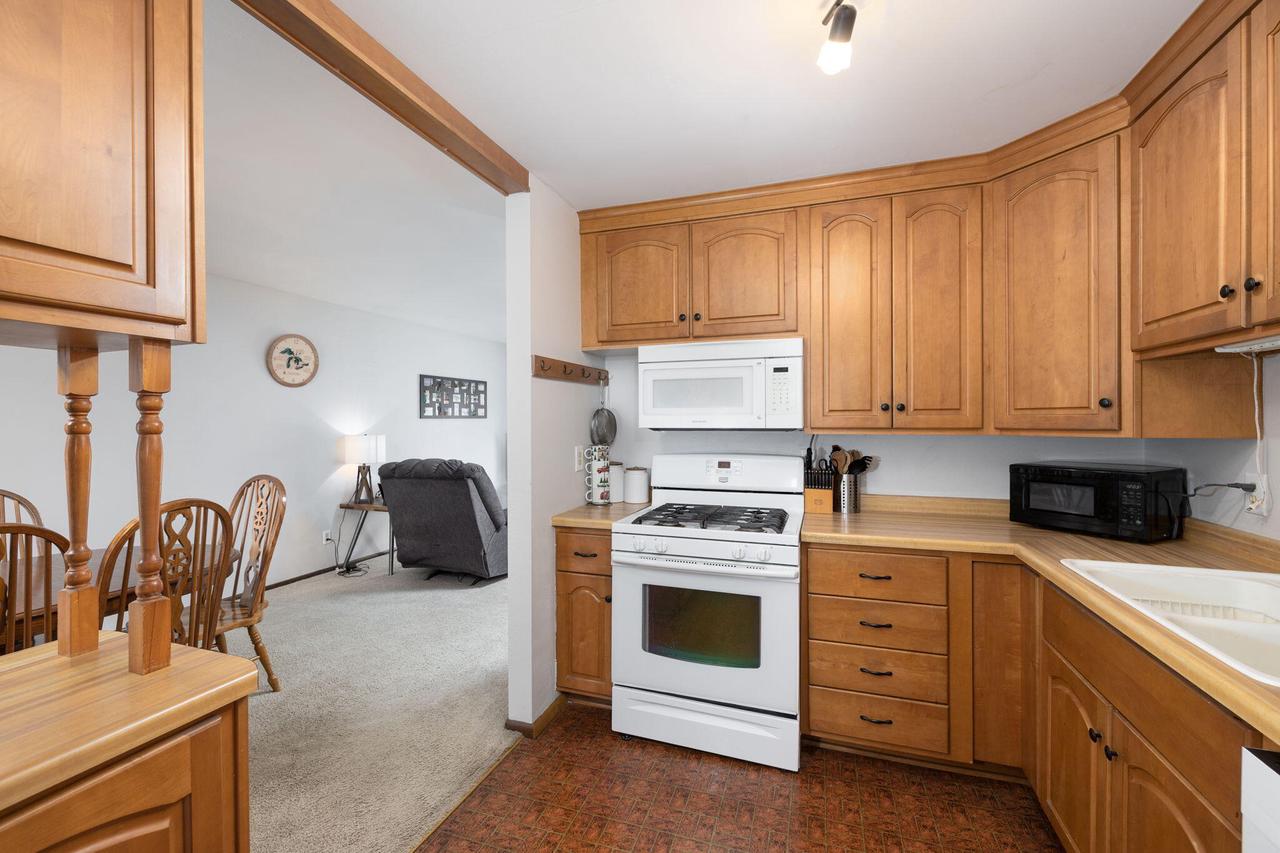 3122 29th COURT SOUTH South