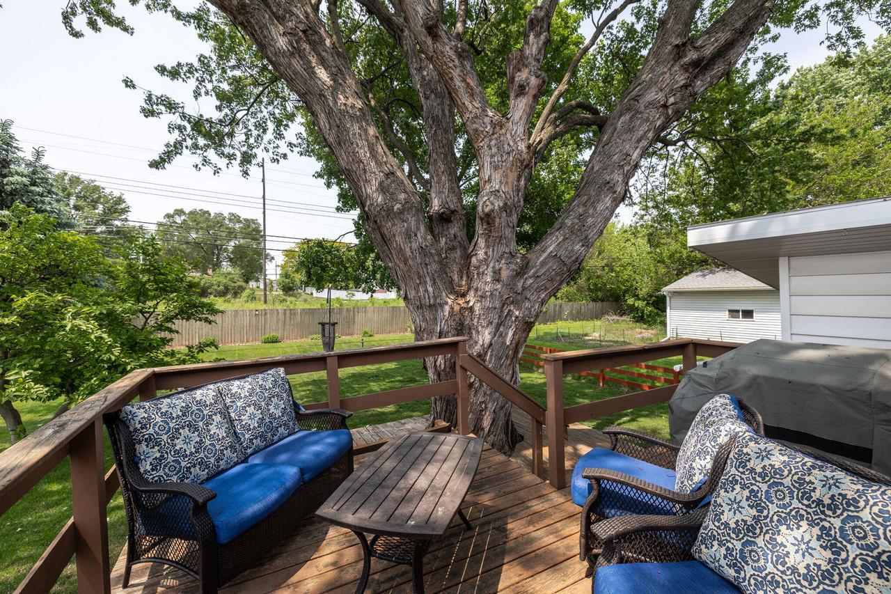 3122 29th COURT SOUTH South