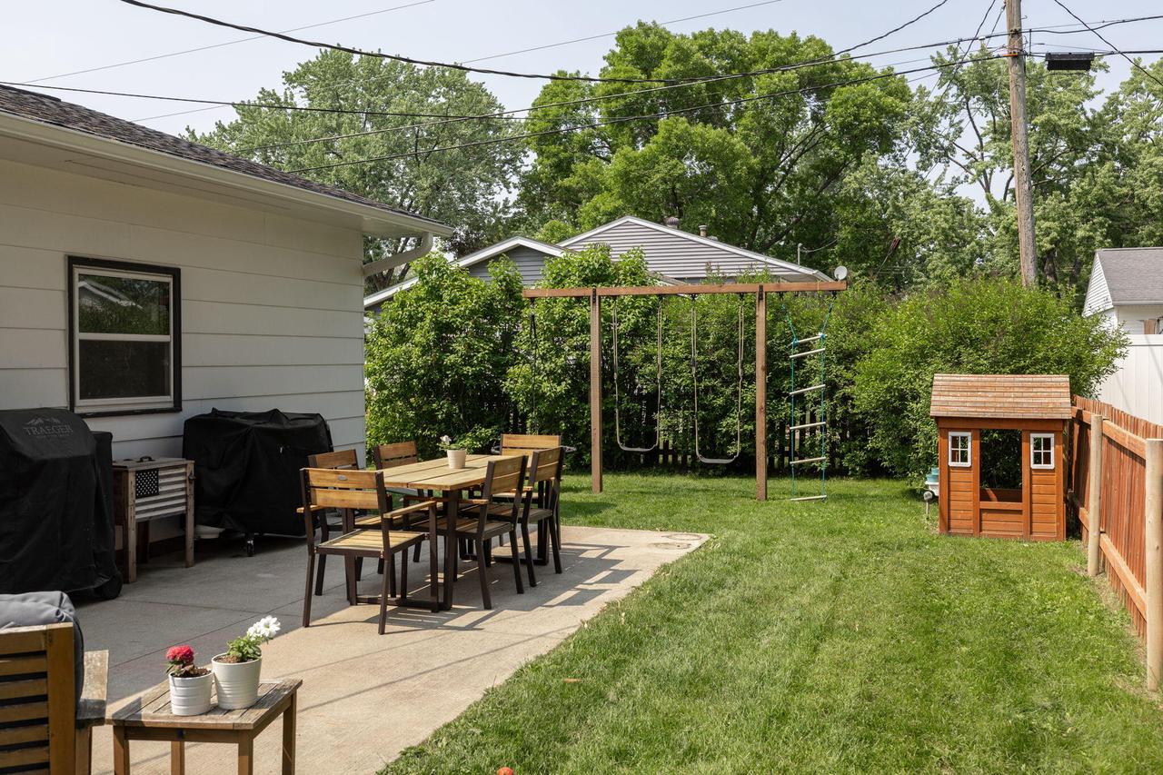 315 11th AVENUE SOUTH South