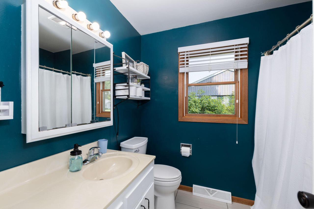 315 11th AVENUE SOUTH South