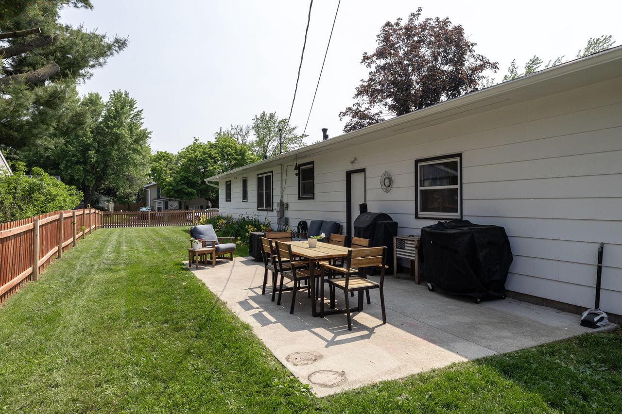 315 11th AVENUE SOUTH South