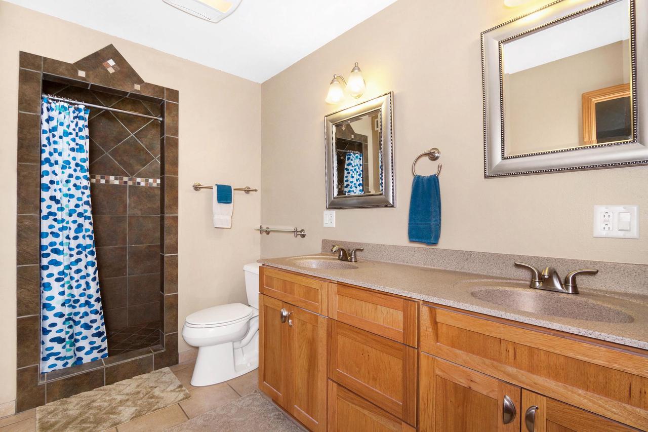 N3236 Holmgren DRIVE