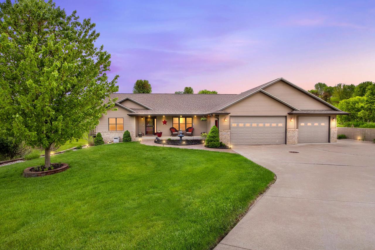 N3236 Holmgren DRIVE