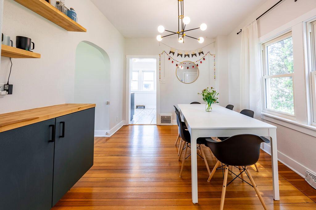 327 2nd STREET NORTH North