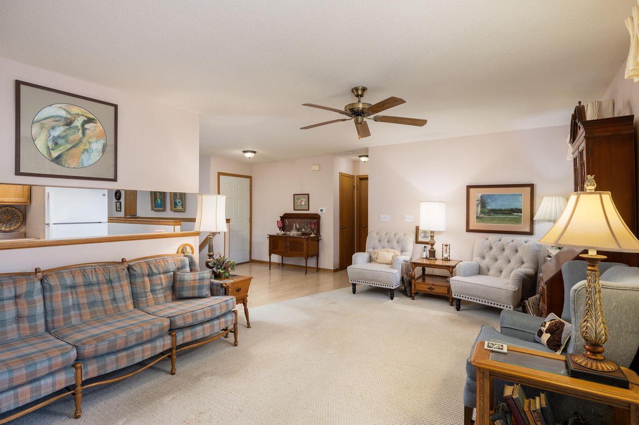 3313 Rosehill PLACE