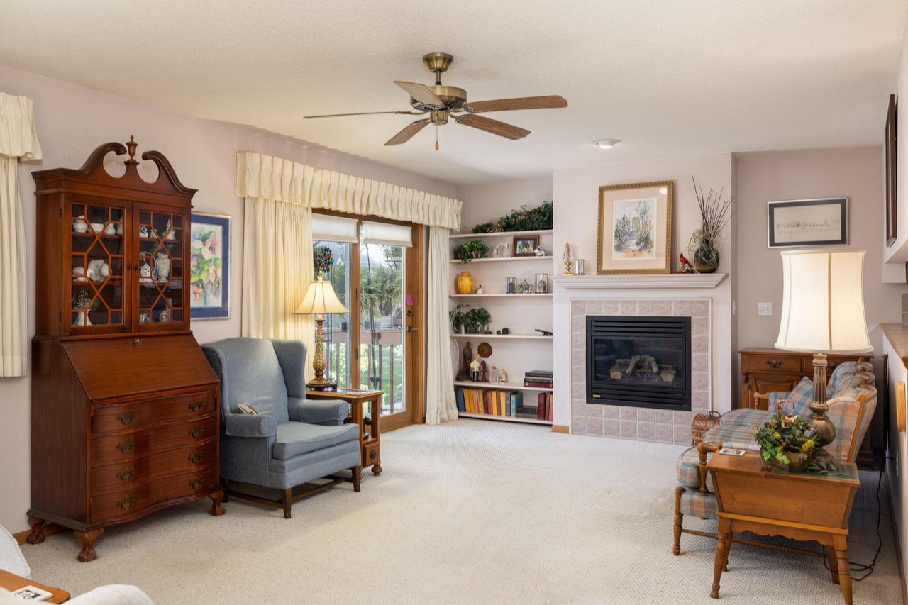 3313 Rosehill PLACE