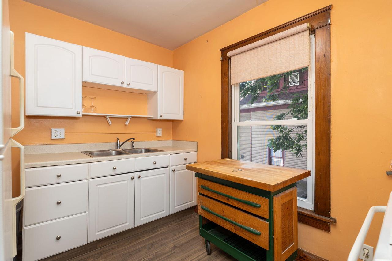 1701 Madison STREET 1704