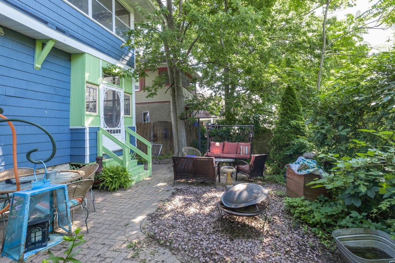 1701 Madison STREET 1704