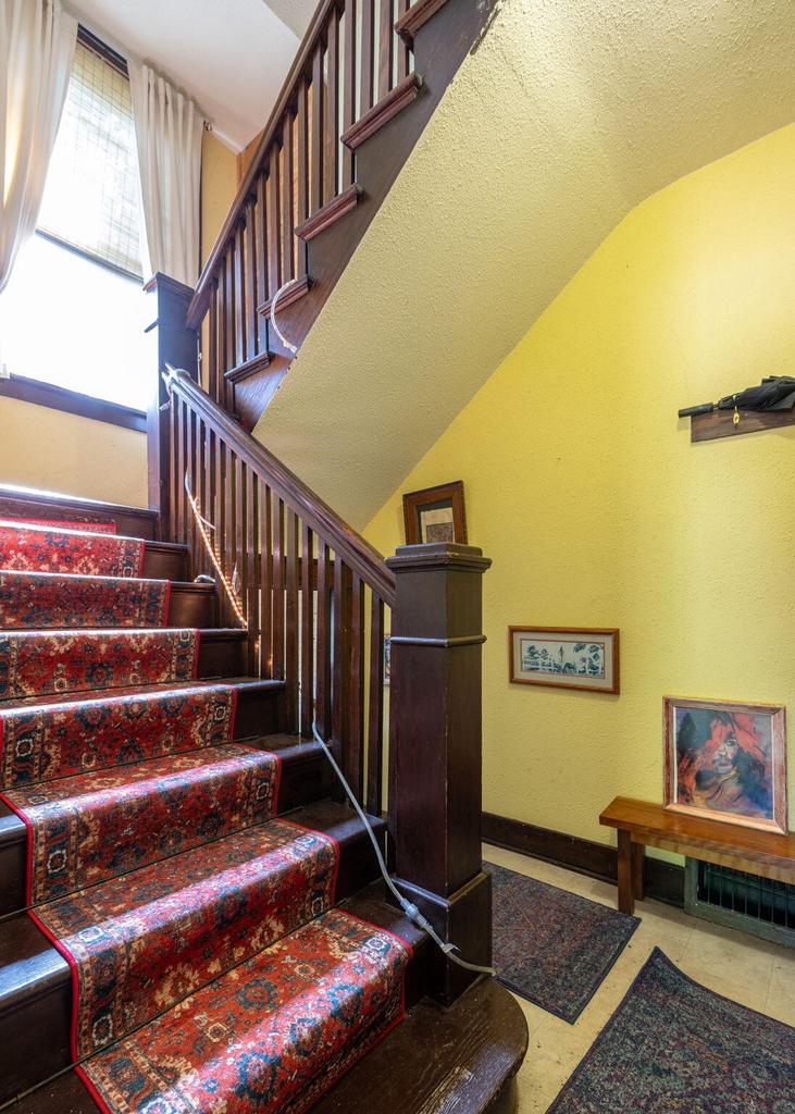 1701 Madison STREET 1704