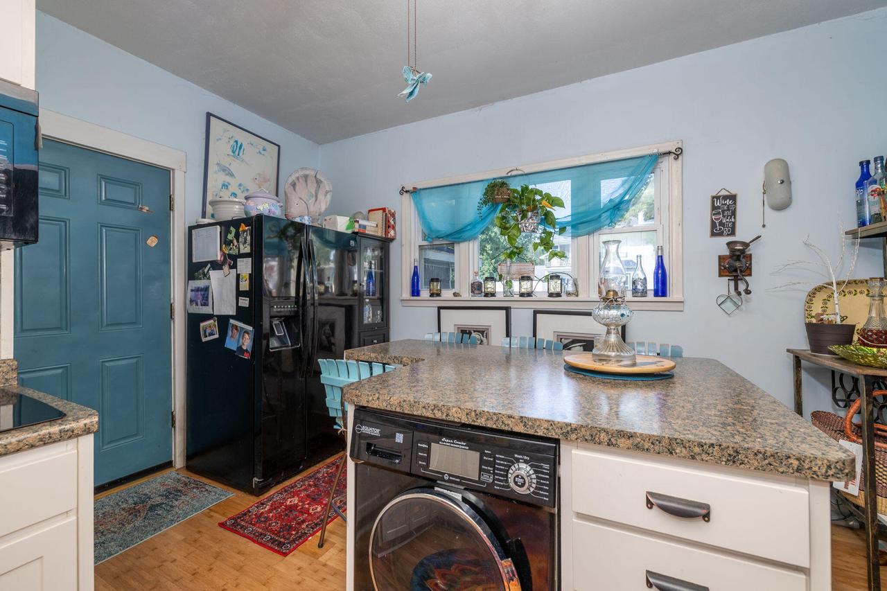 1701 Madison STREET 1704