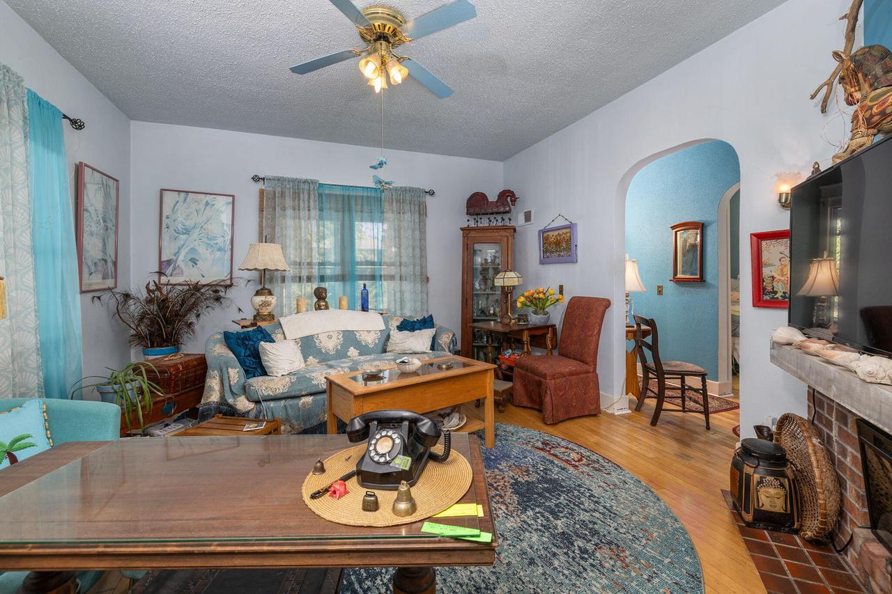 1701 Madison STREET 1704