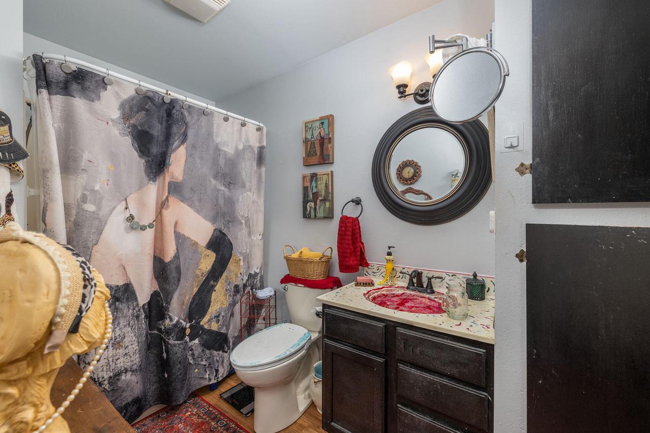 1701 Madison STREET 1704