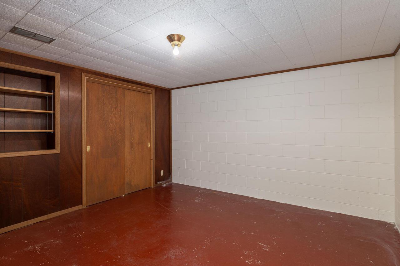 4215 Sunnyside DRIVE