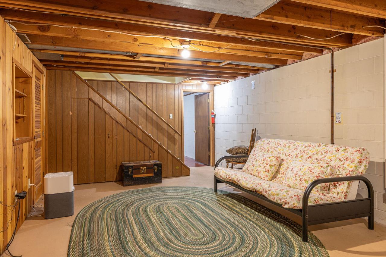 4215 Sunnyside DRIVE