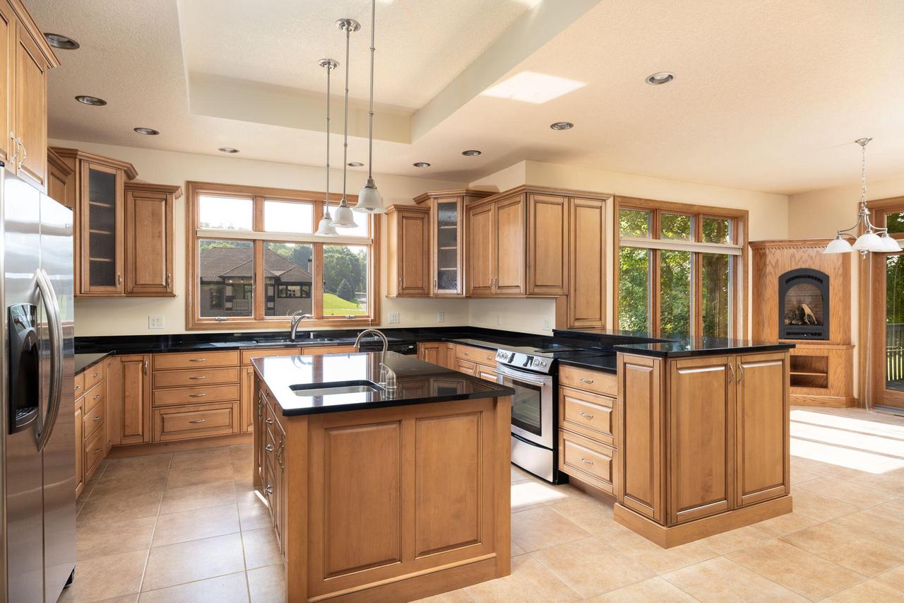 503 Pine Valley COURT