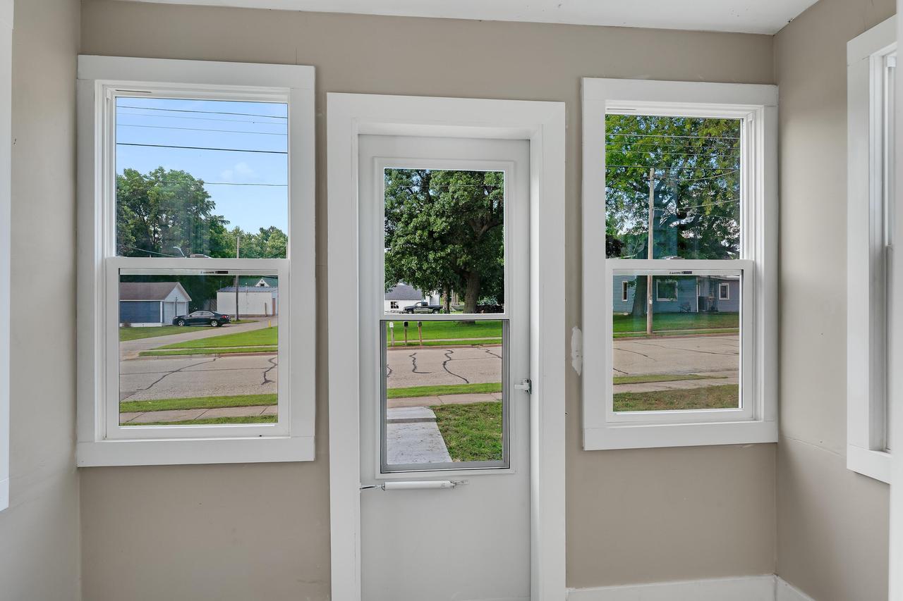 15695 East 2nd STREET