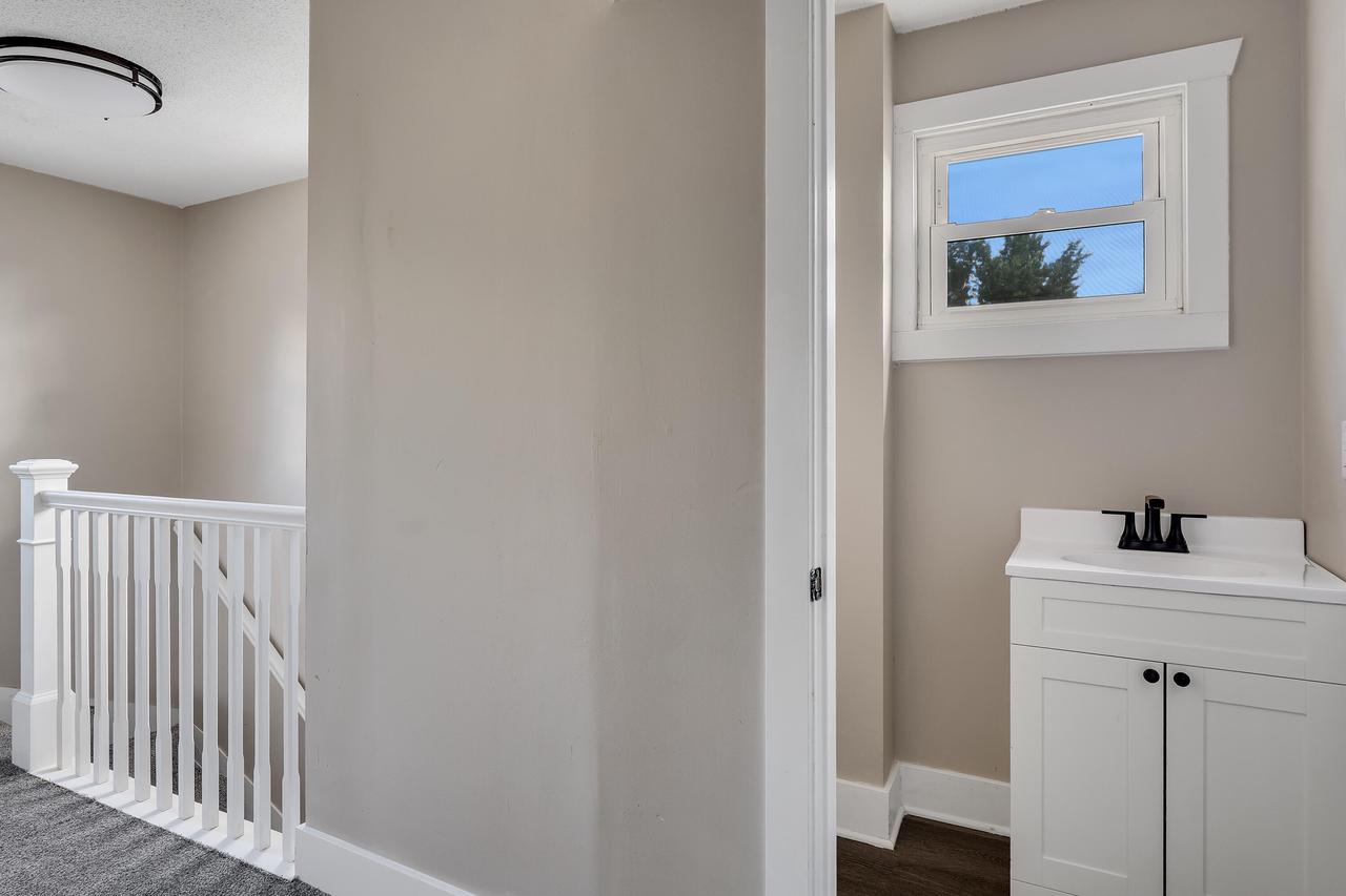 15695 East 2nd STREET