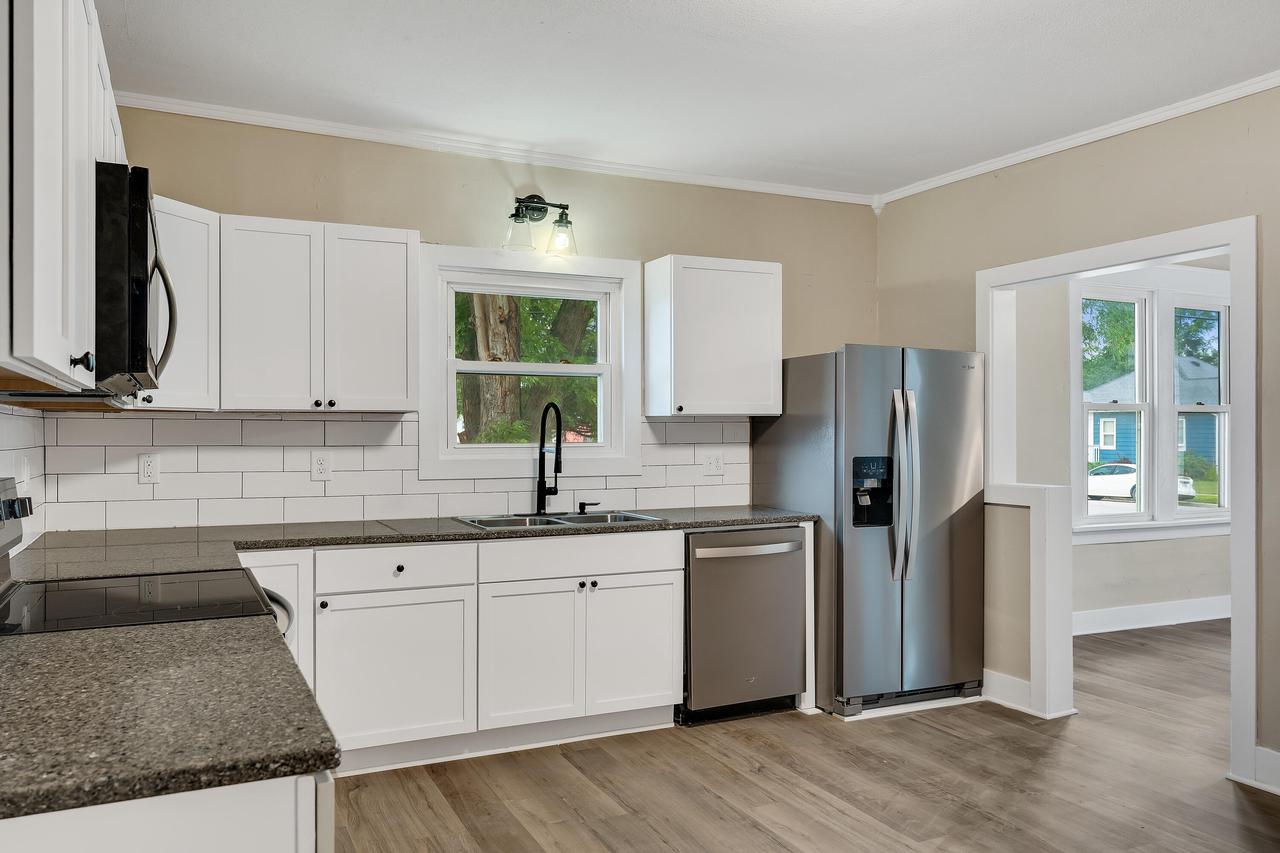 15695 East 2nd STREET