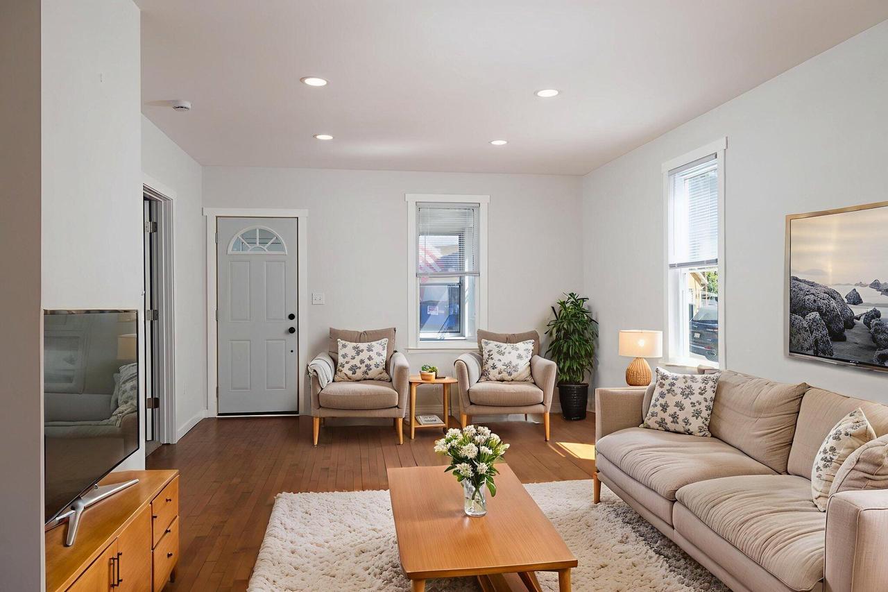 2418 14th STREET SOUTH South