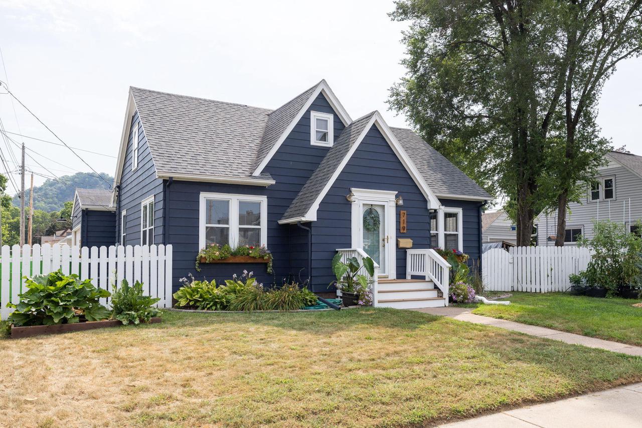 719 23rd STREET SOUTH South