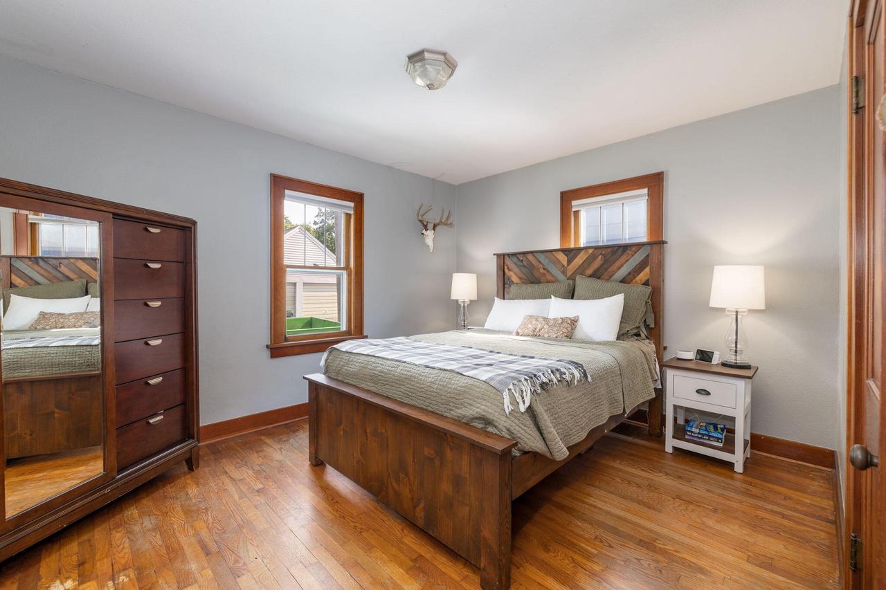 719 23rd STREET SOUTH South