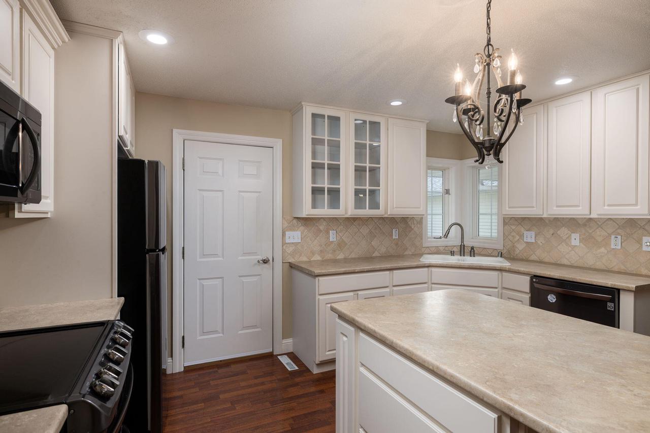 3013 Lakota PLACE