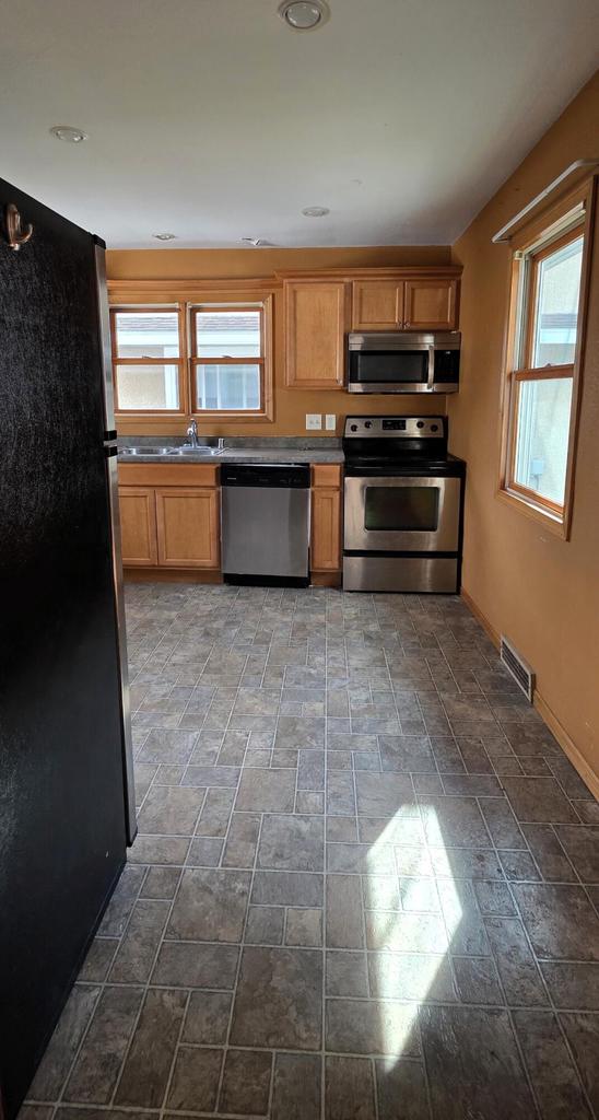 2511 16th STREET SOUTH South