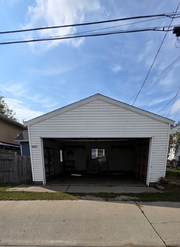 2511 16th STREET SOUTH South