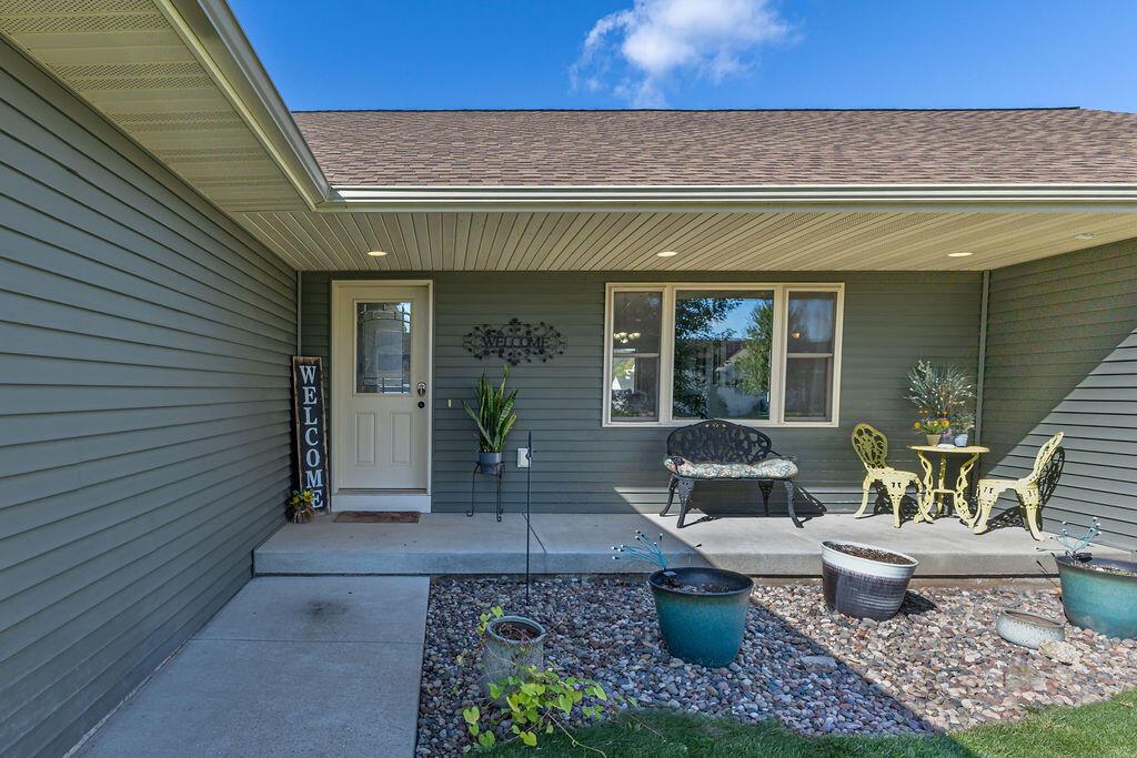 1123 huntington STREET