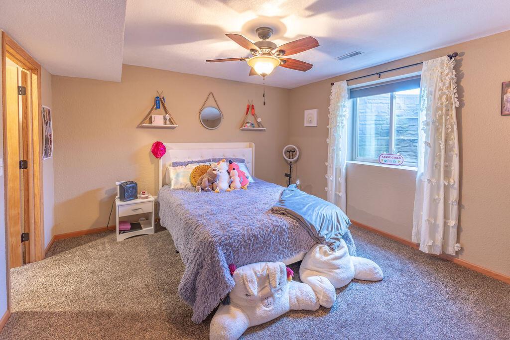 1123 huntington STREET