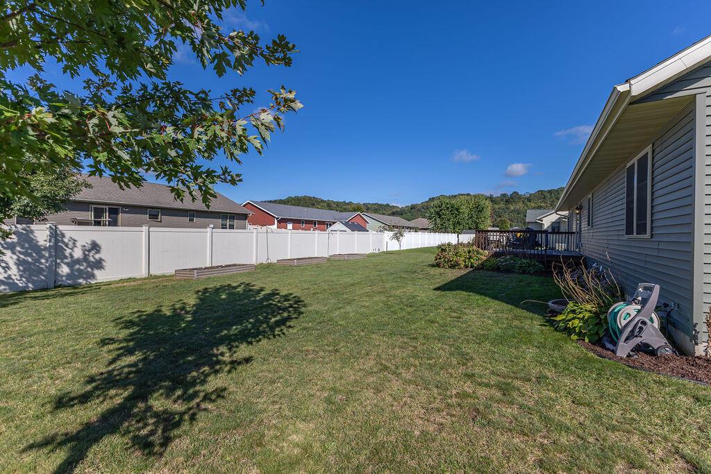 1123 huntington STREET